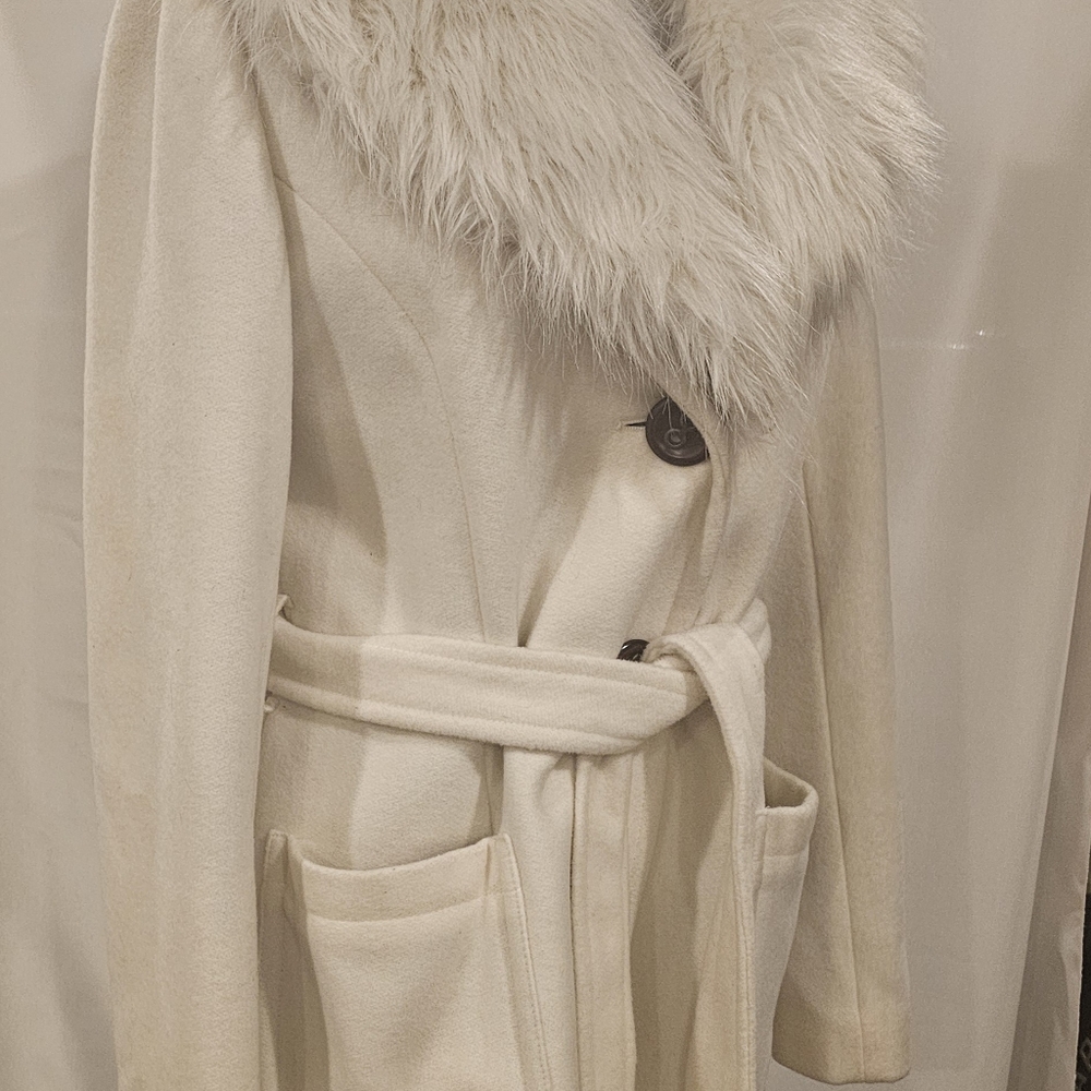 Women's Castro Trench Coat. Usa Size 10. - Picture 3 of 8